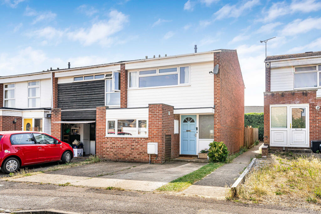 Main image of property: Stockey End, Abingdon, OX14