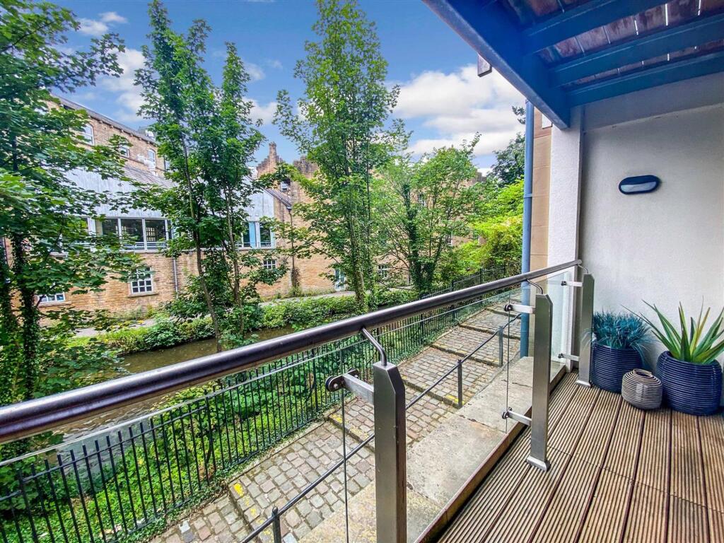 Apartment in Lancaster, White Cross Business Park, Moorlands - View 2