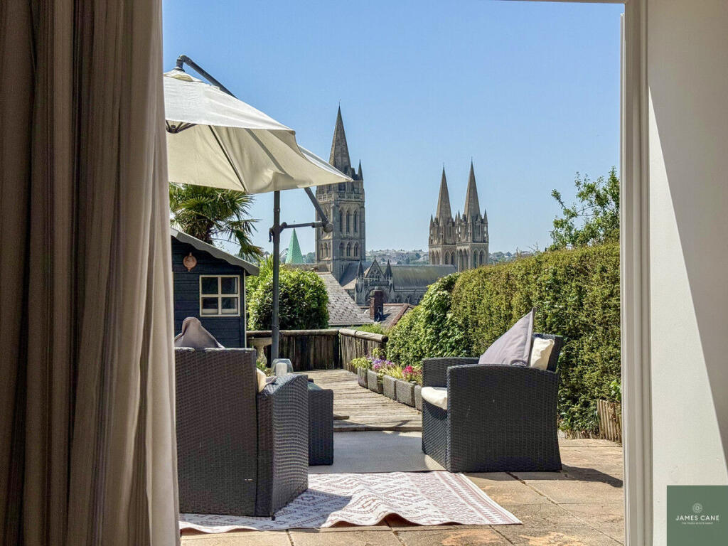 Main image of property: Prospect Place, Truro, TR1