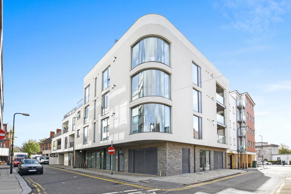 Apartment in London, Brondesbury - View 3