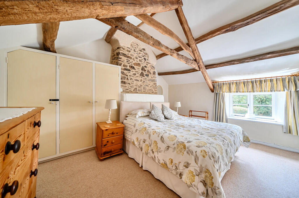 House in Skilgate, Somerset - View 4
