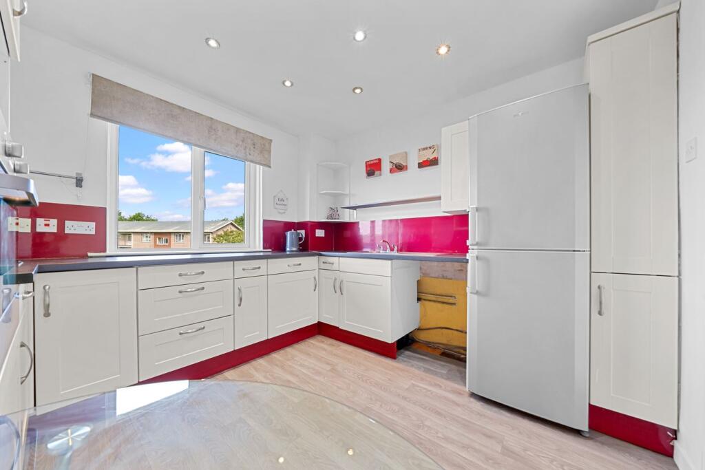 Apartment in Falkirk - View 3