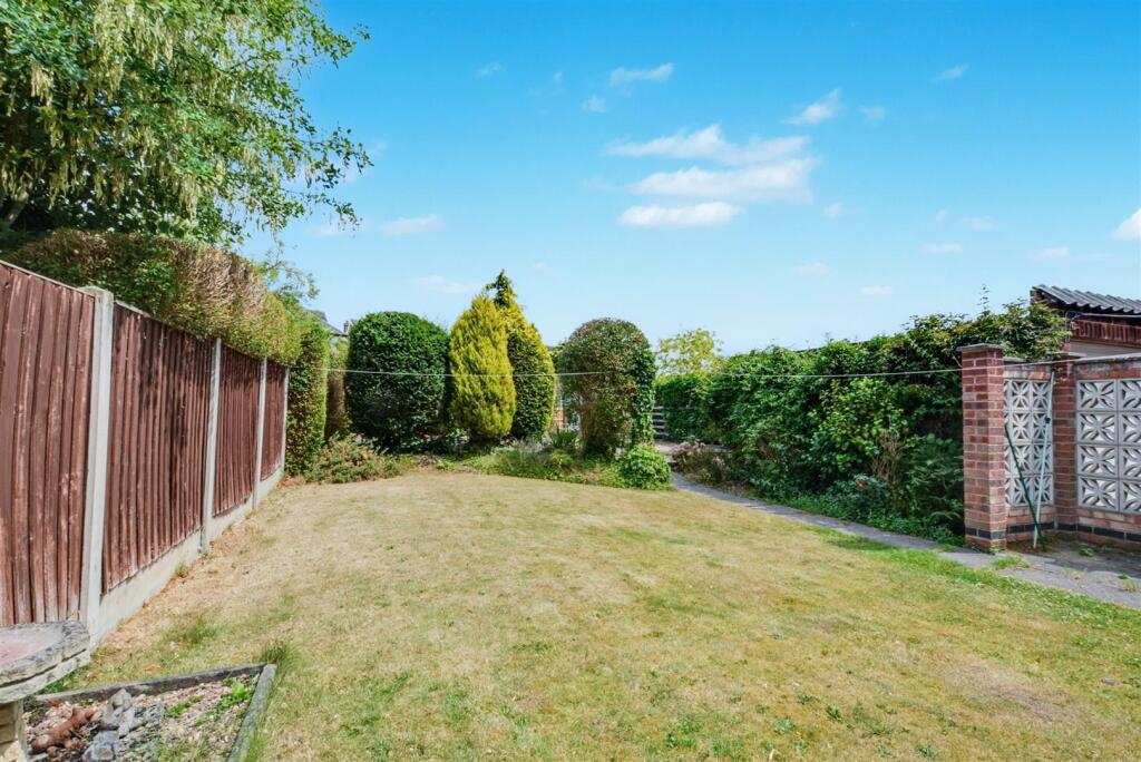 Wilsthorpe Road, Long Eaton photo 4