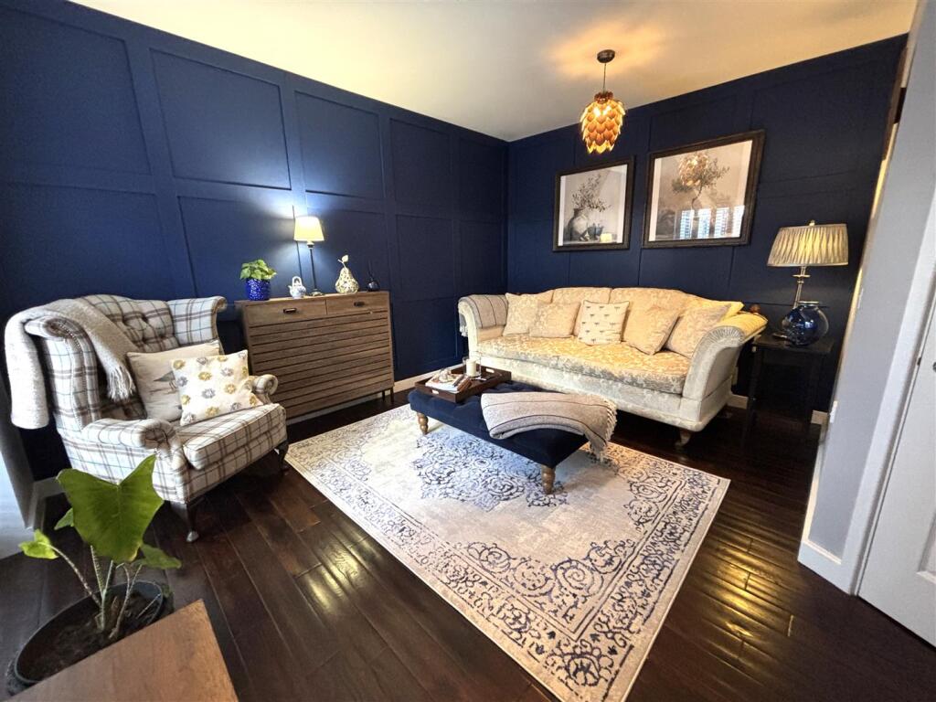 Main image of property: 90, Halifax Road, Hipperholme, HX3 8HQ