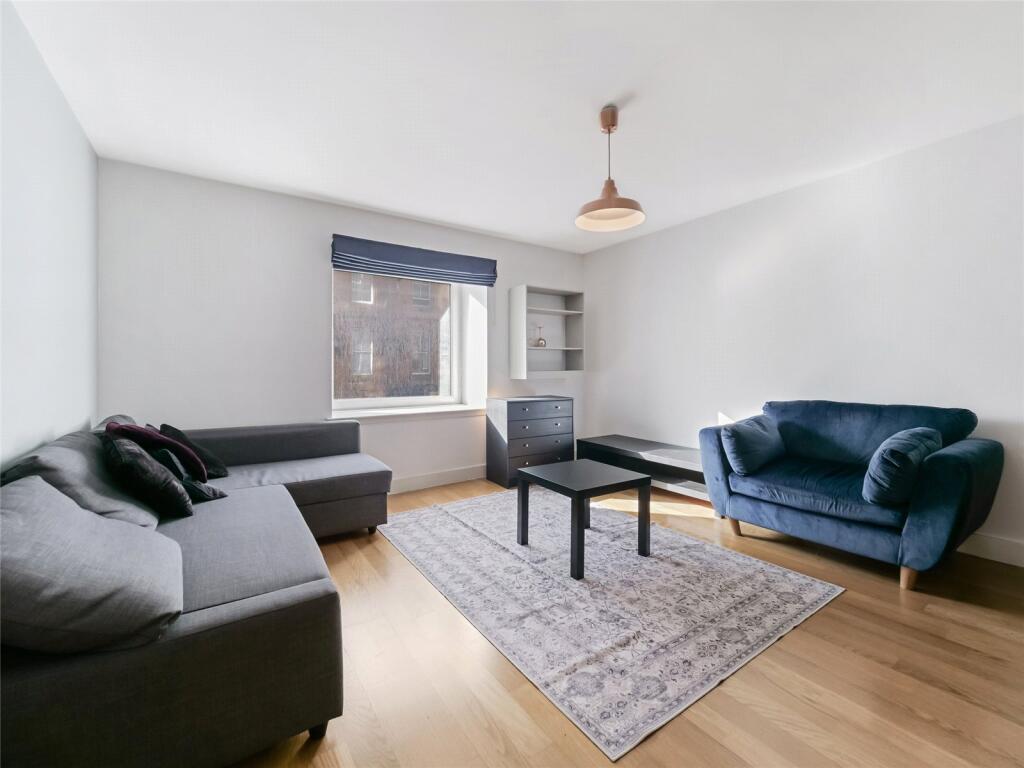 Apartment in Glasgow - View 3