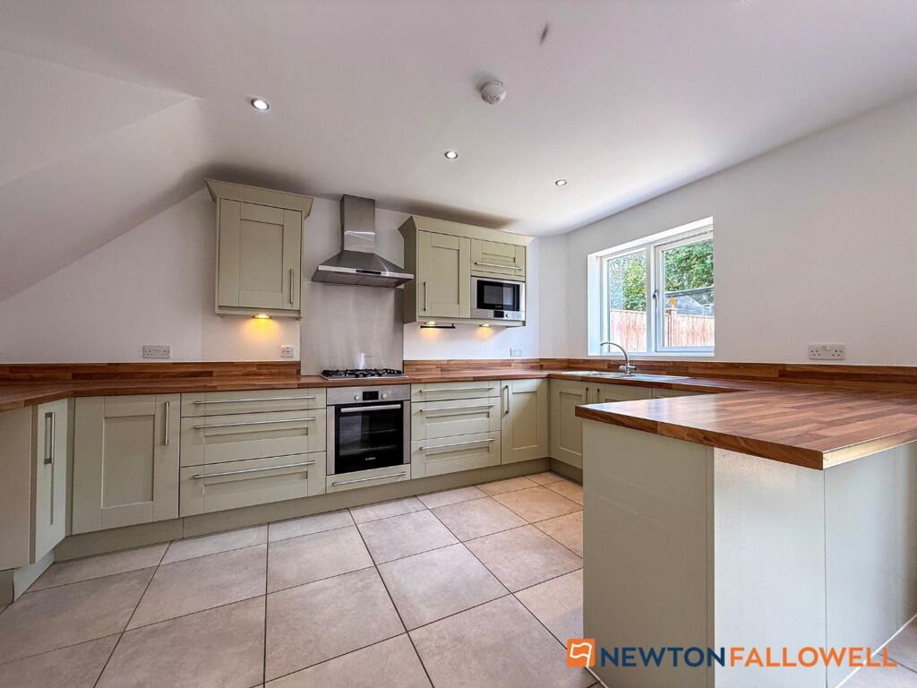 House in Newark and Sherwood, Collingham - View 2