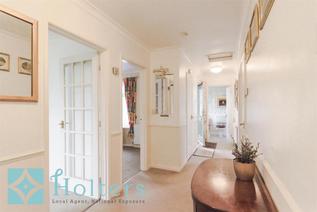 8, Bowling Green Close, Bishops Castle photo 2