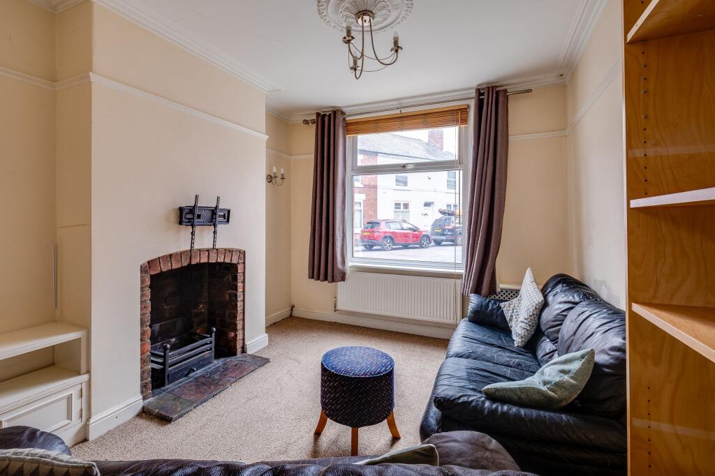 House in Chester, Hoole, City of Chester - View 2