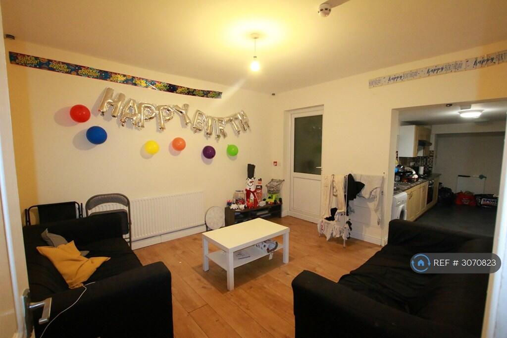 Main image of property: Blenheim Road, Reading, RG1