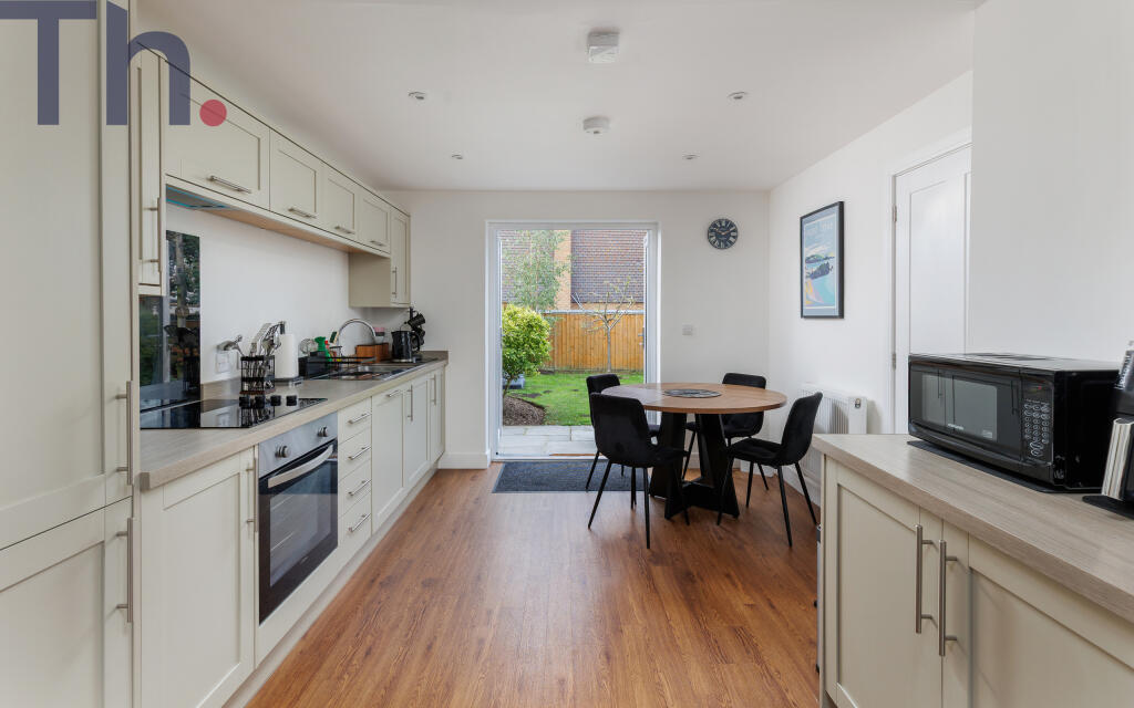 House in Ventnor, Wroxall - View 3