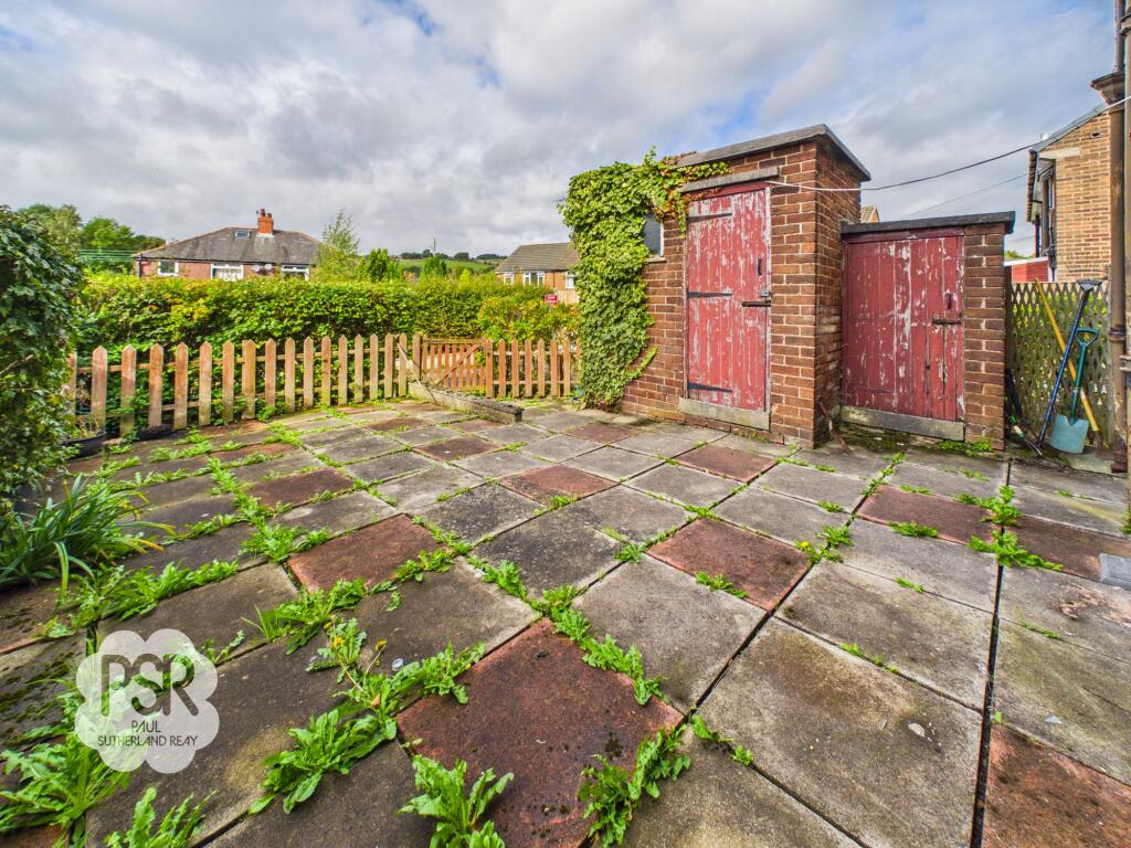 House in High Peak, Low Leighton, New Mills - View 4