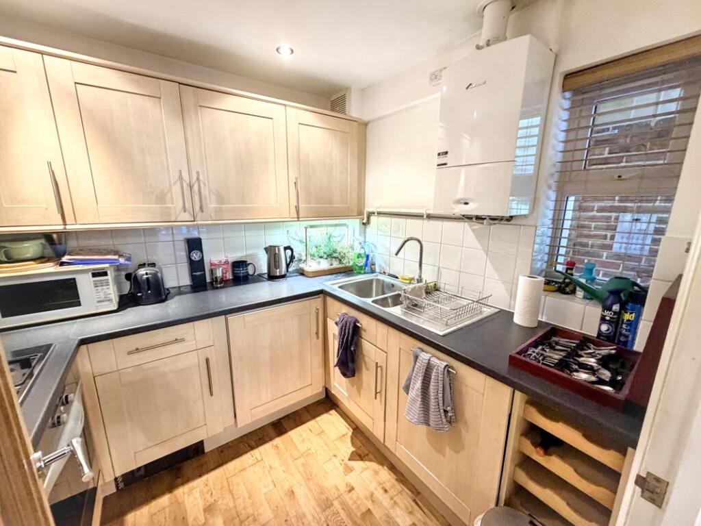 Apartment in Dacorum, Berkhamsted - View 5