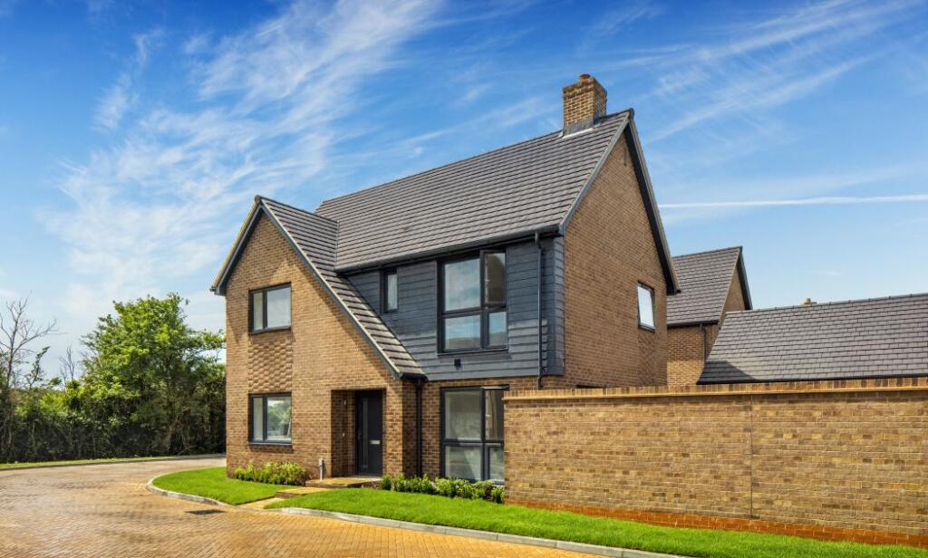 Main image of property: North Mundham,
West Sussex,
PO201EP