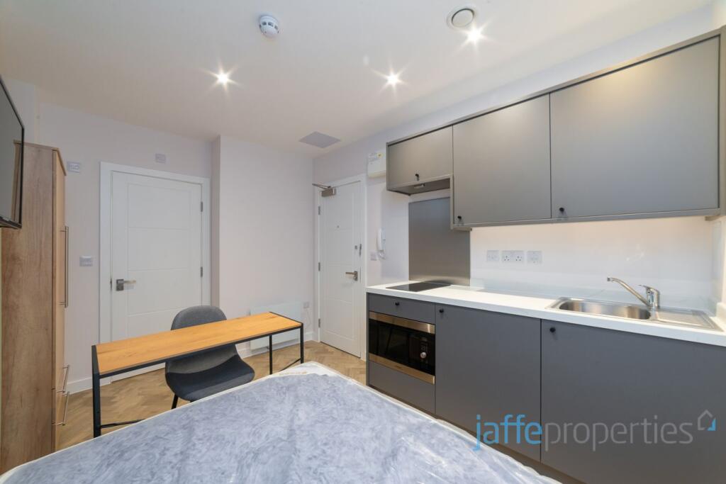 Apartment in London, West Kensington - View 5