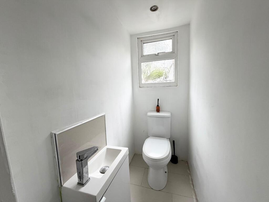 House in Stockton-on-Tees, Roseworth - View 5