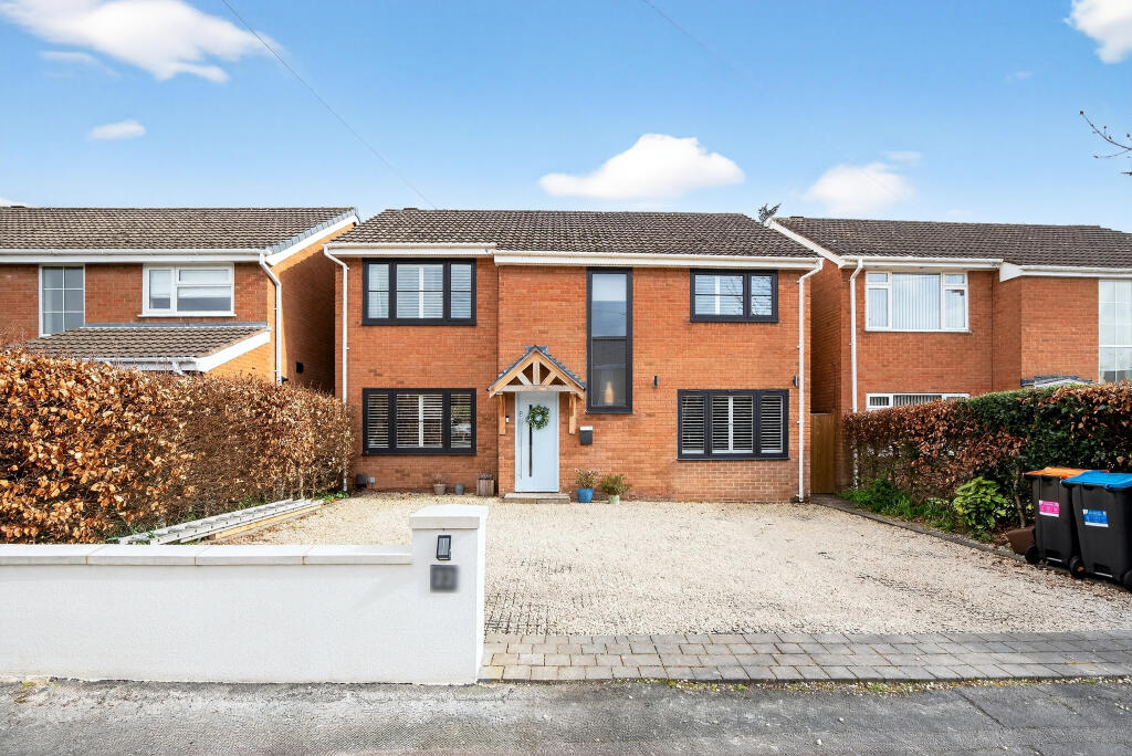 4-bed detached on Crofters Way, Chester, CH1, £525,000