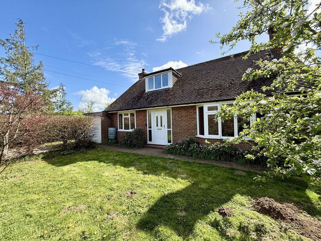 3-bed detached on Henfield Common South, Henfield, £625,000