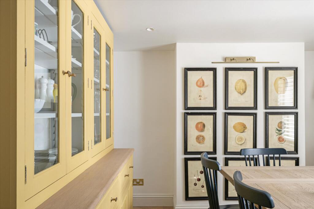 St Peters Villas, London W6 – další