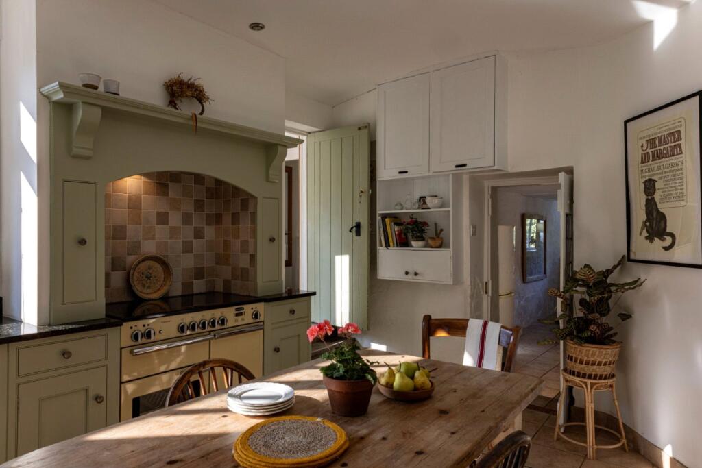 House in Exeter - View 5