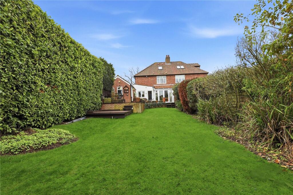 House in Middlesbrough - View 2