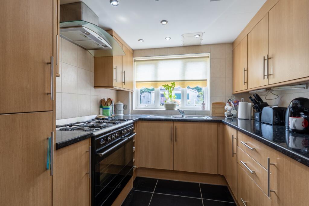 House in Gravesham, Gravesend - View 4