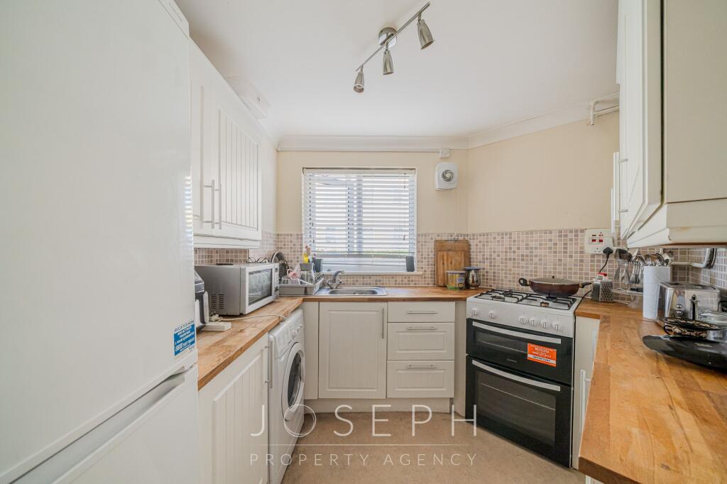 Apartment in Ipswich, Suffolk - More