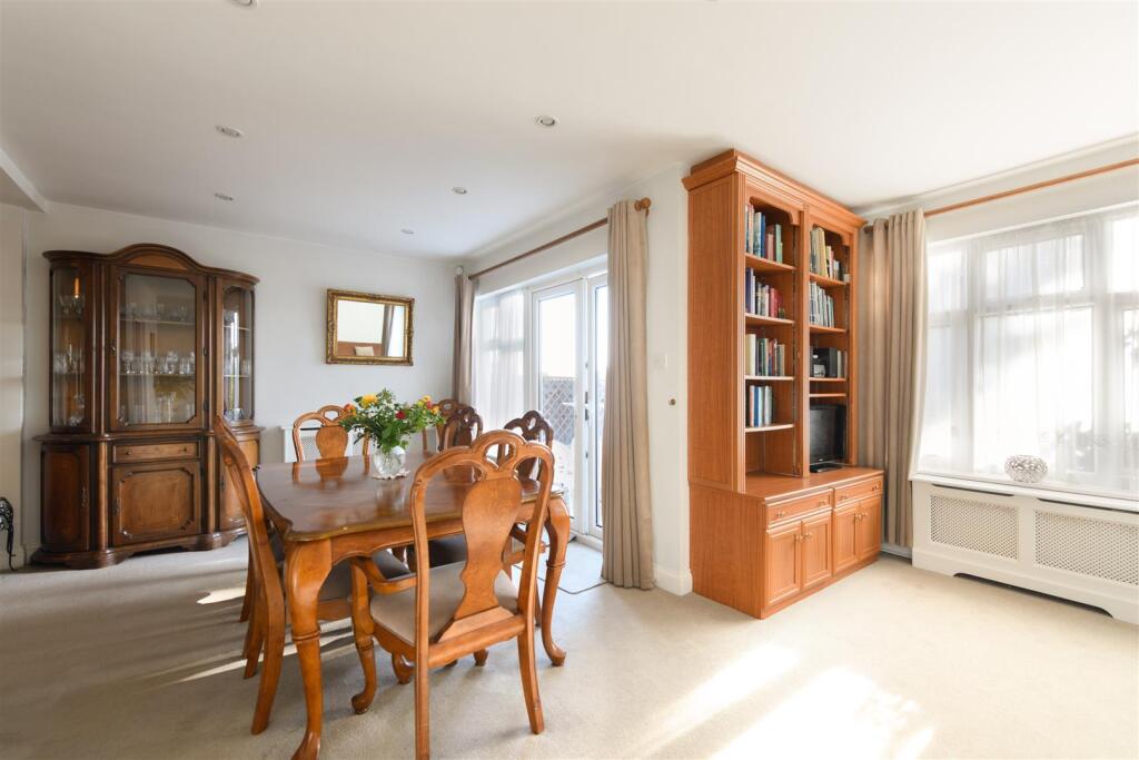 House in Enfield - More