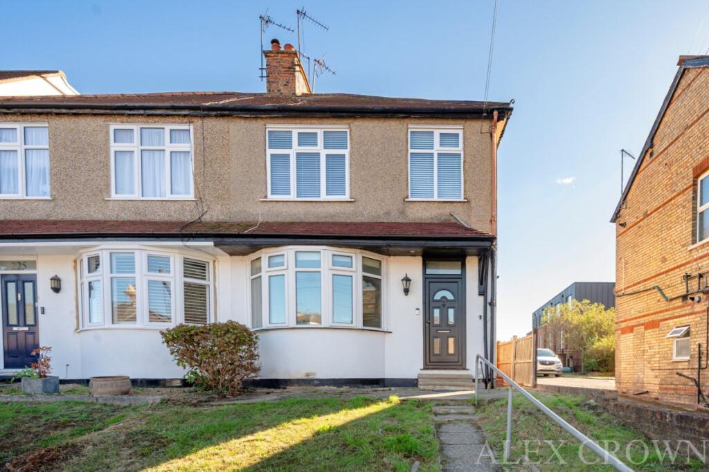 Main image of property: Crescent Road, East Barnet