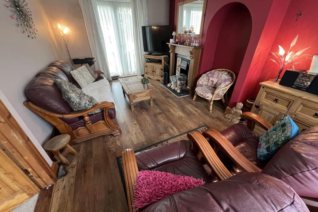 Mablethorpe Road, Wymering, Portsmouth, Hampshire, PO6 3LJ photo 4