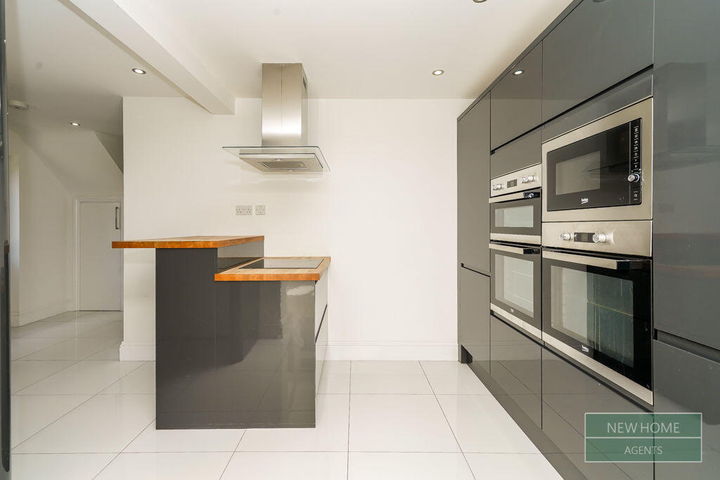 House in Melton, Bottesford - View 3