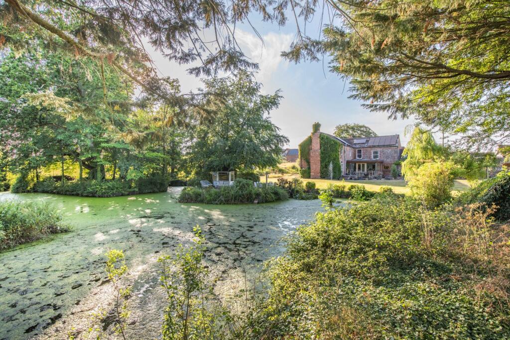 Main image of property: Charlynch Lane, Bridgwater, Somerset, TA5