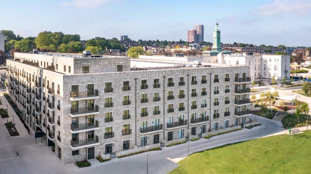 Main image of property: Forest Road,
Walthamstow,
E17 4JF
