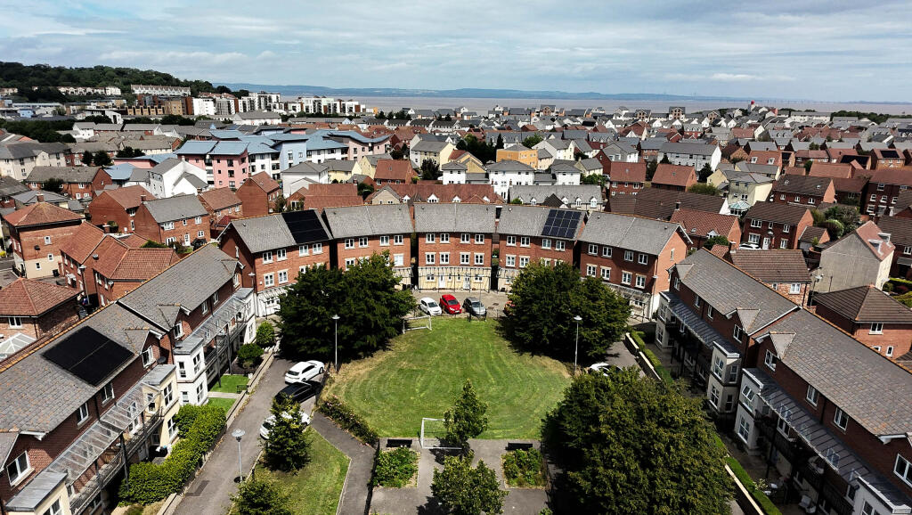 Fitzroy Circus, Portishead photo 2