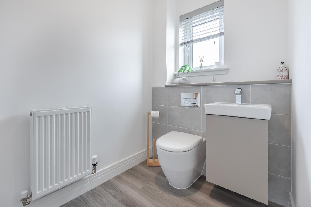 45, Ferniesyde Court, Kinnaird, FK2 8FR photo 3