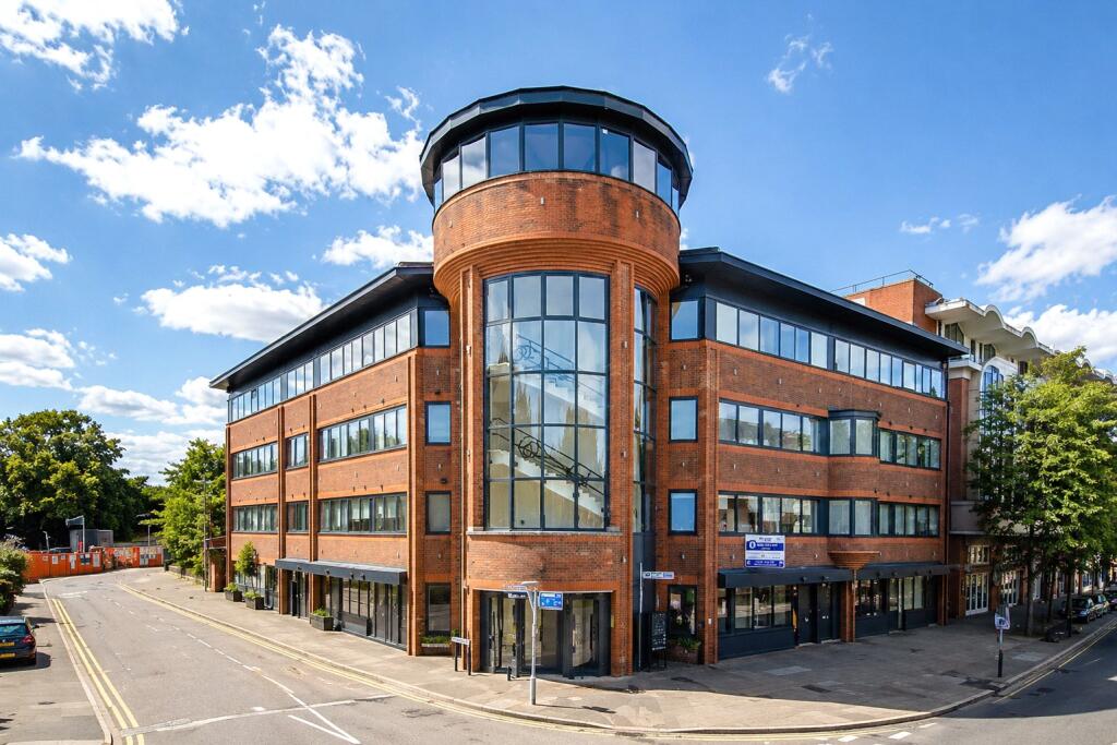 Main image of property: Goldsworth Road, Woking, Surrey, GU21