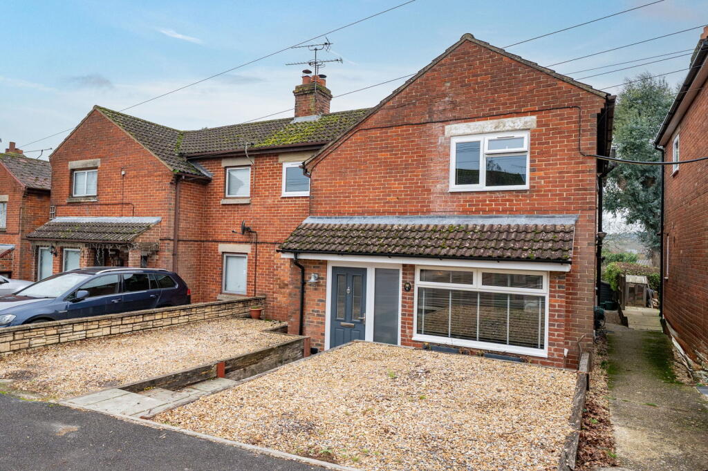 Main image of property: Evingar Road, Whitchurch, RG28 7EY