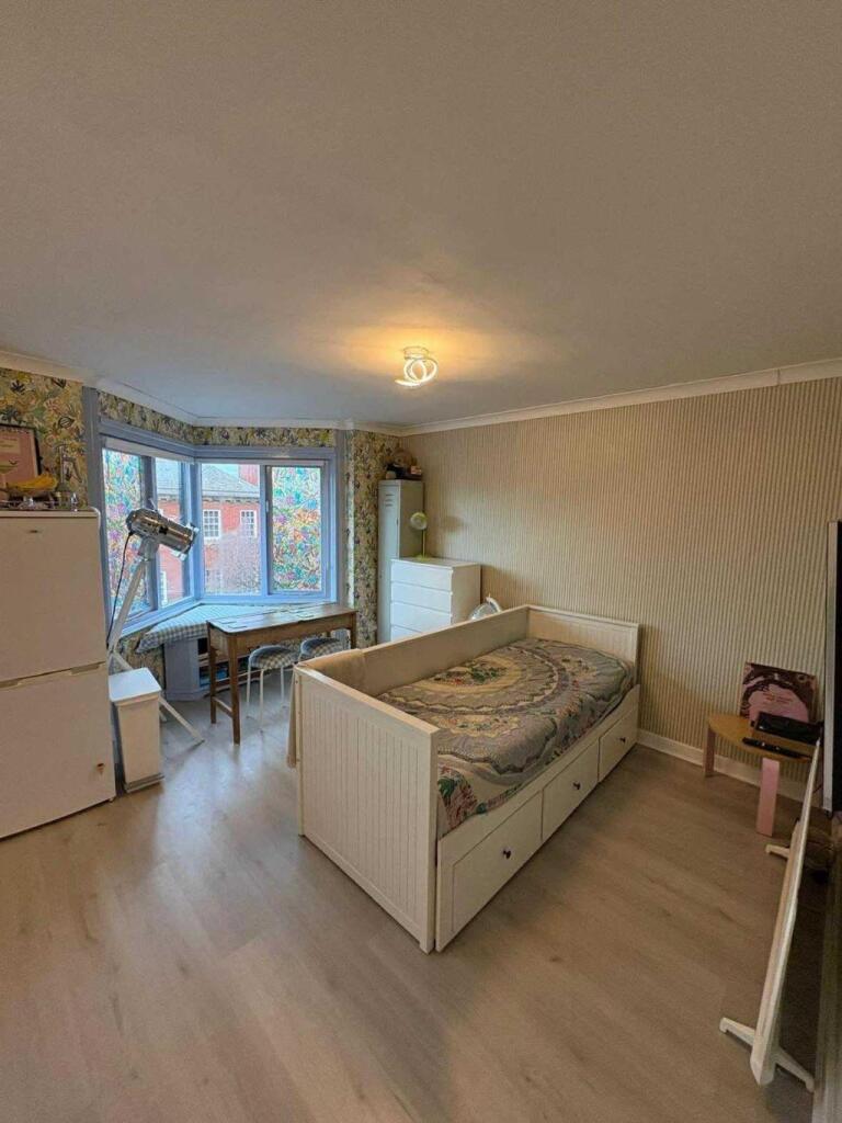 Apartment in South Tyneside, Primrose - View 3