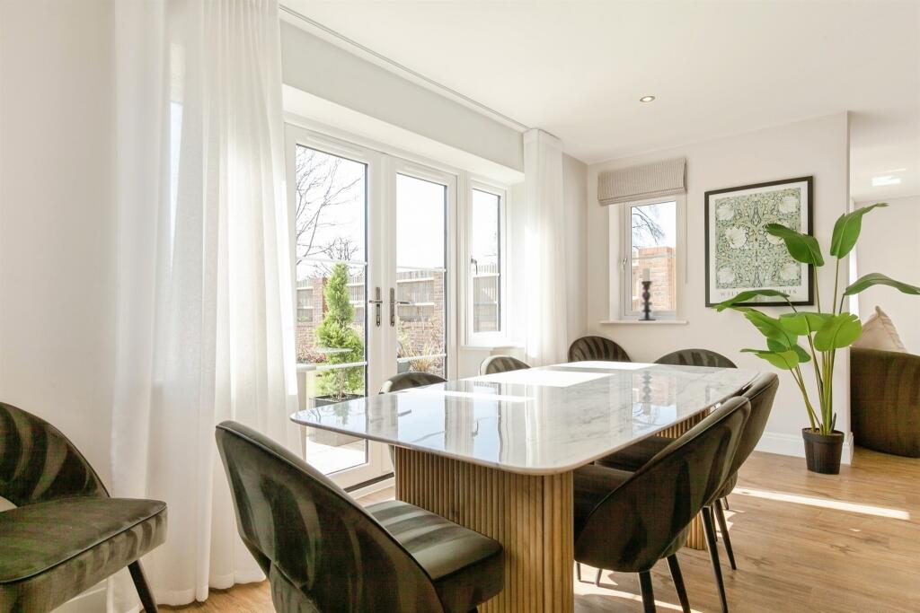 House in Burgess Hill - More