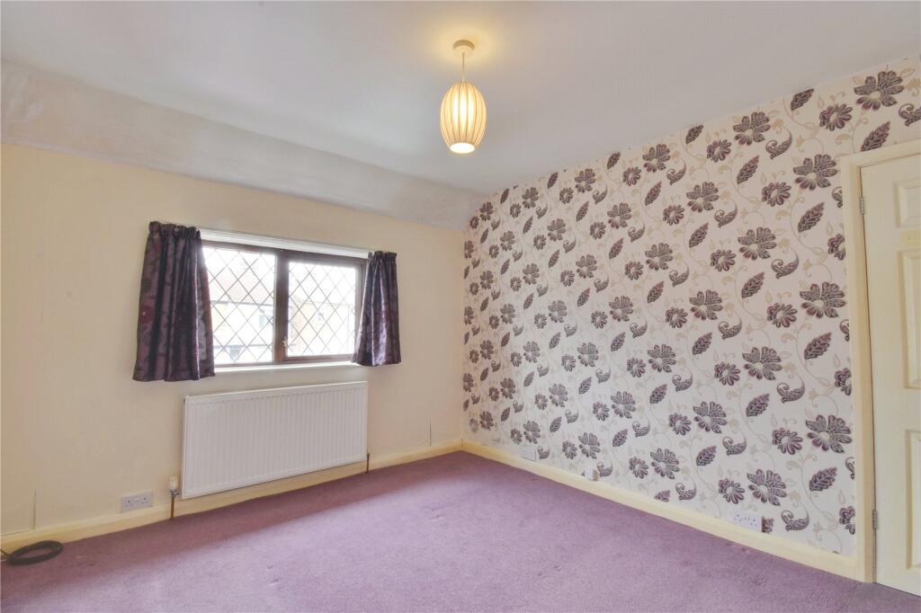 House in Watford, Hertfordshire - View 4