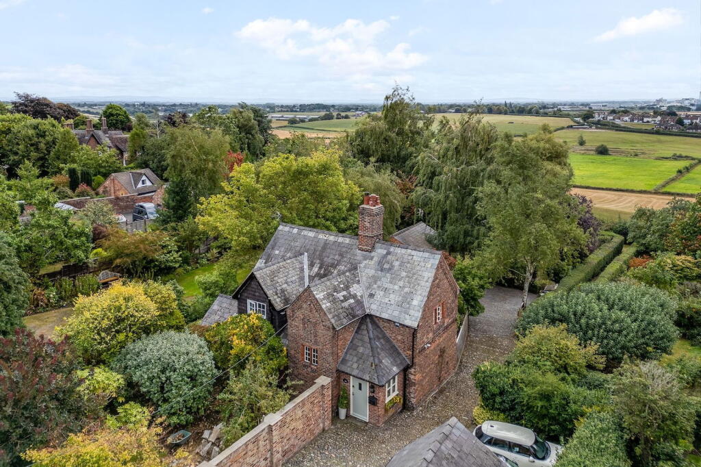 Main image of property: Detached cottage with annexe in Great Budworth