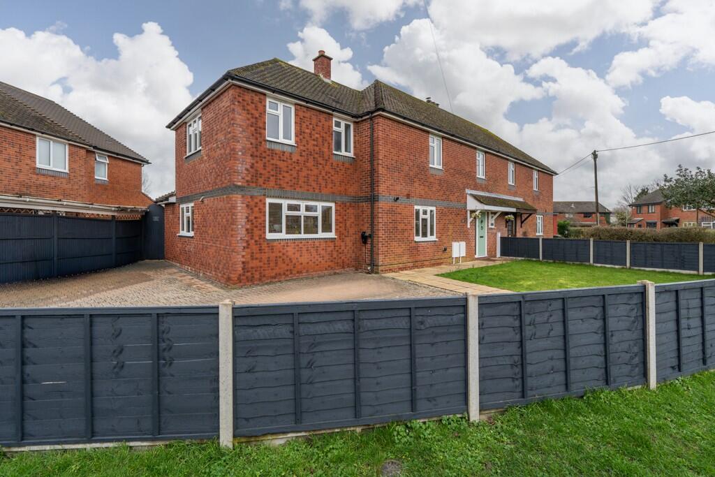 Main image of property: Queens View, Netley Abbey, Southampton, SO31