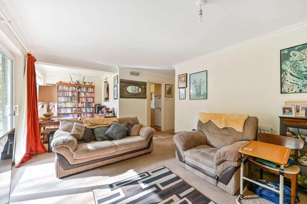 Apartment in Kingston upon Thames