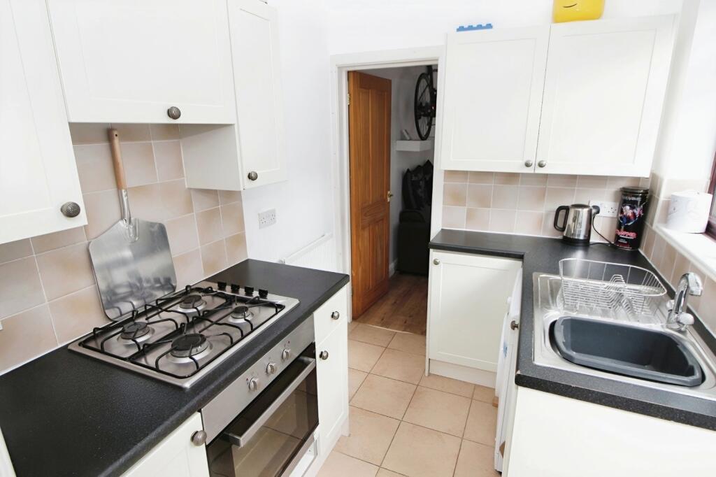 House in Stoke-on-Trent - View 4