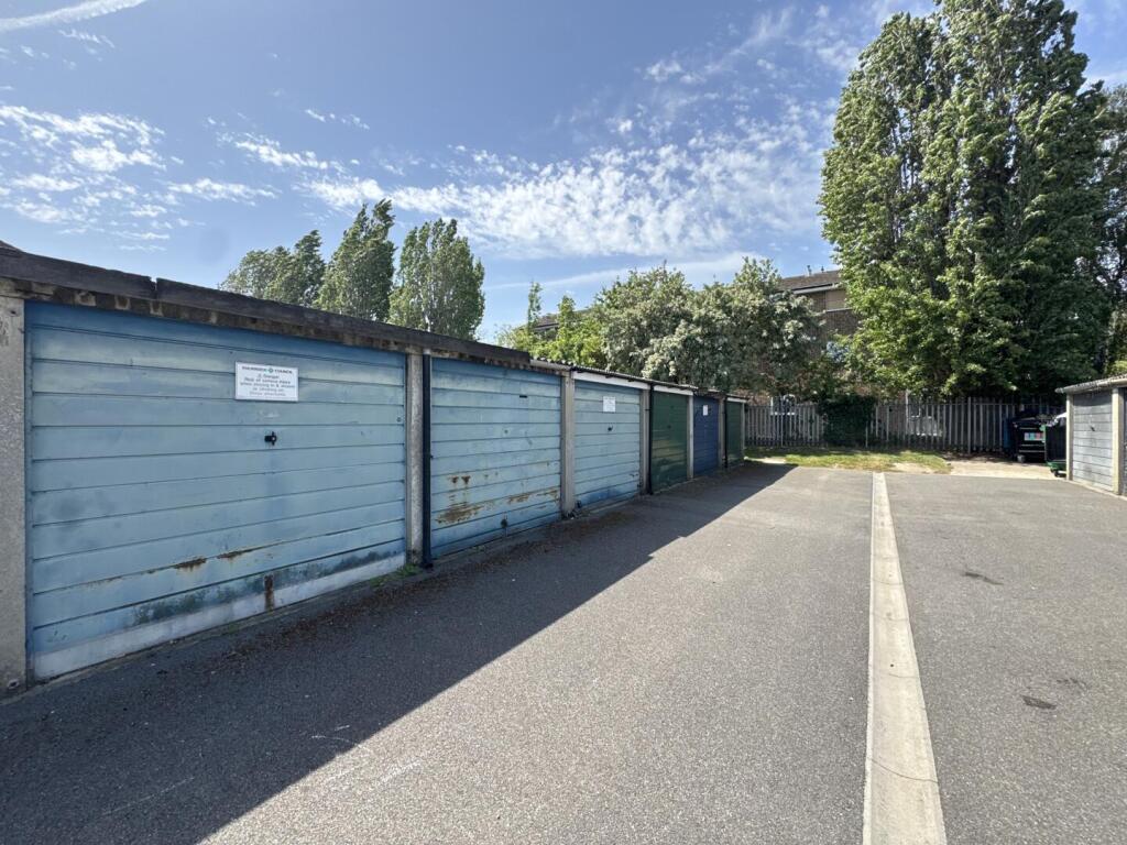 Double Garage at Coronation Court/Frome, East Tilbury photo 2