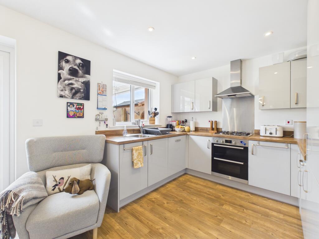 House in Taunton - View 5