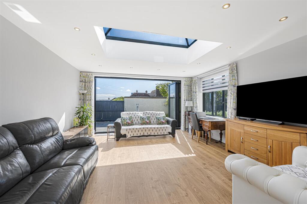 House in Lewes, Seaford - View 3