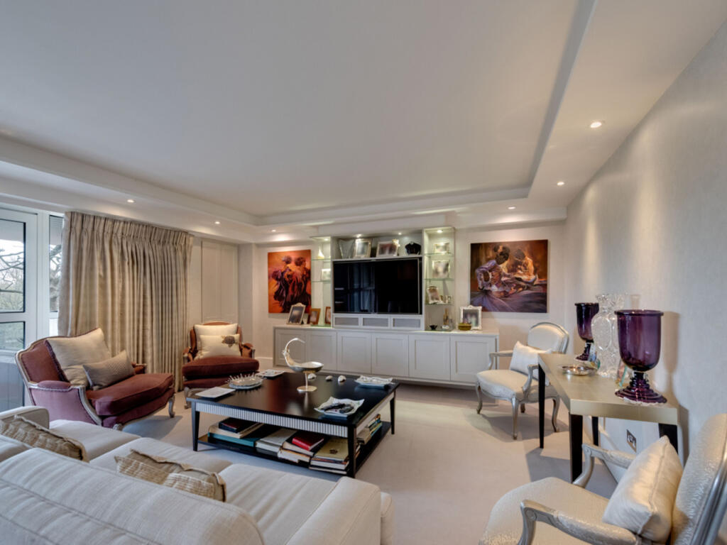 Prince Albert Road, London, NW8 photo 2