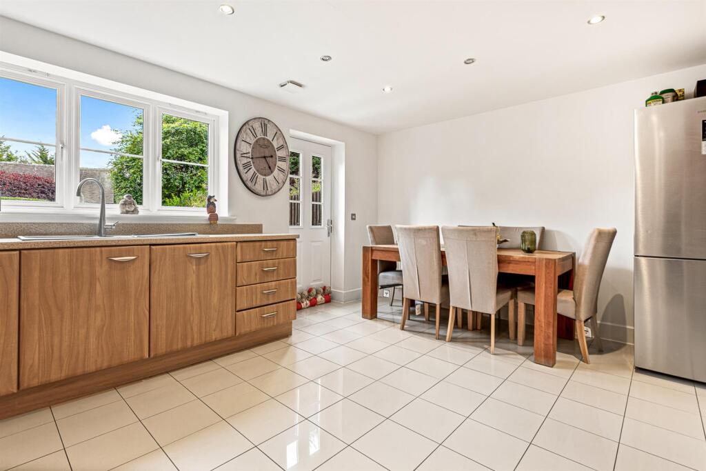 Elm Tree Court, Leicester photo 2