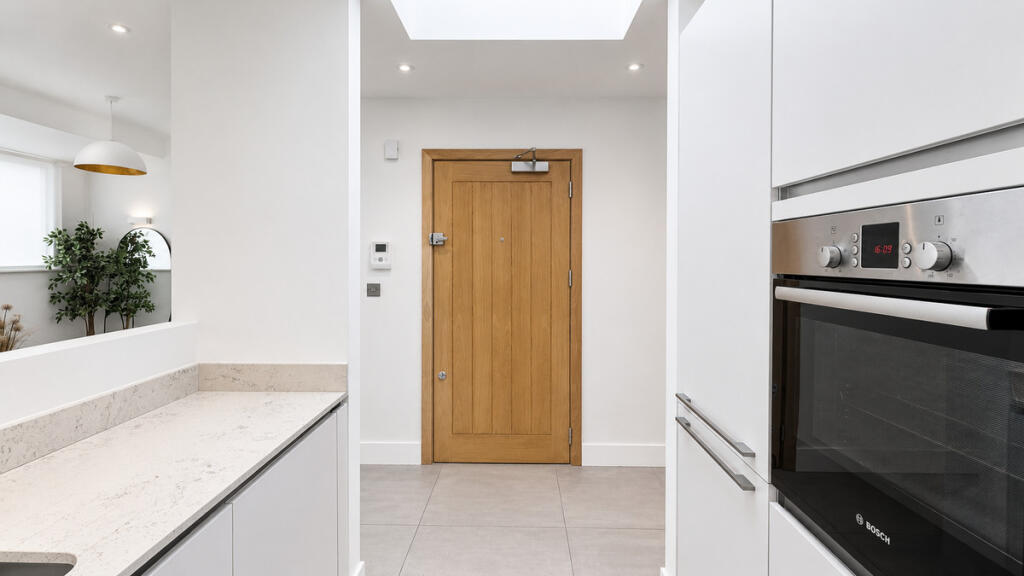 Apartment in London, Kentish Town - More