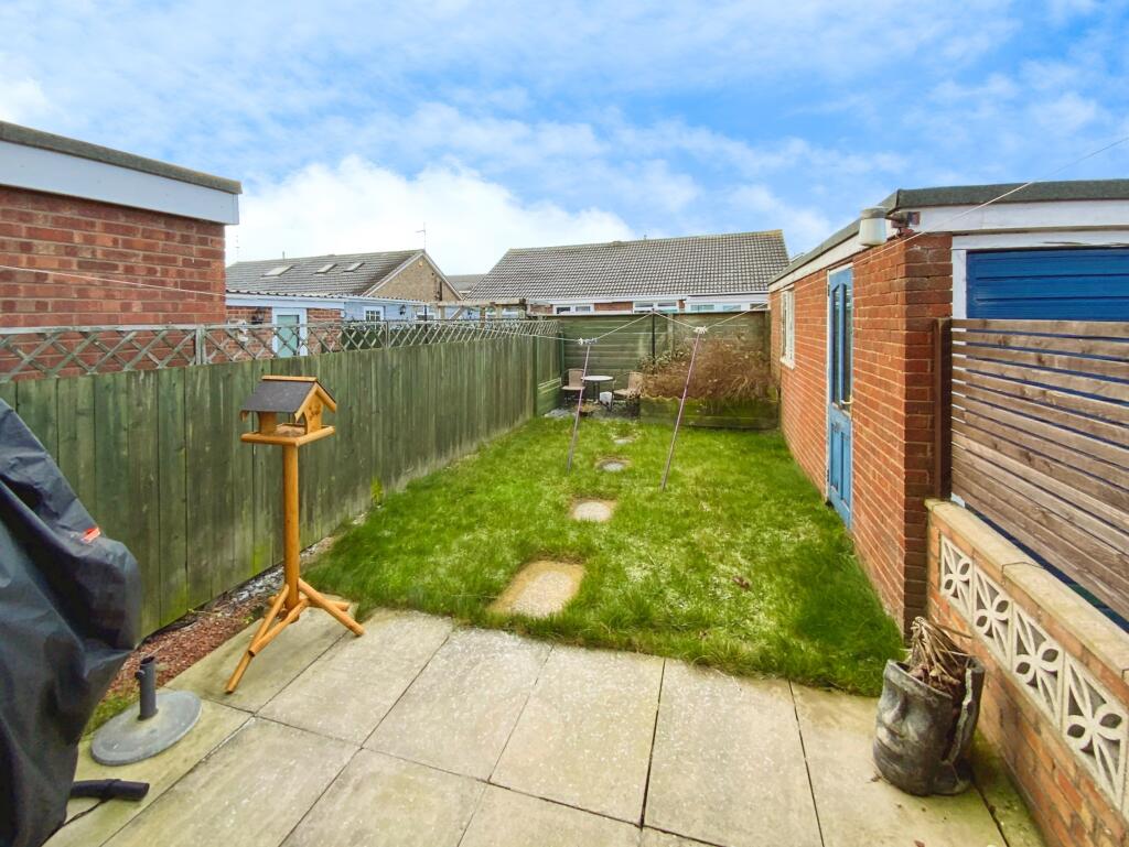 Weardale, Hull, HU7 - More
